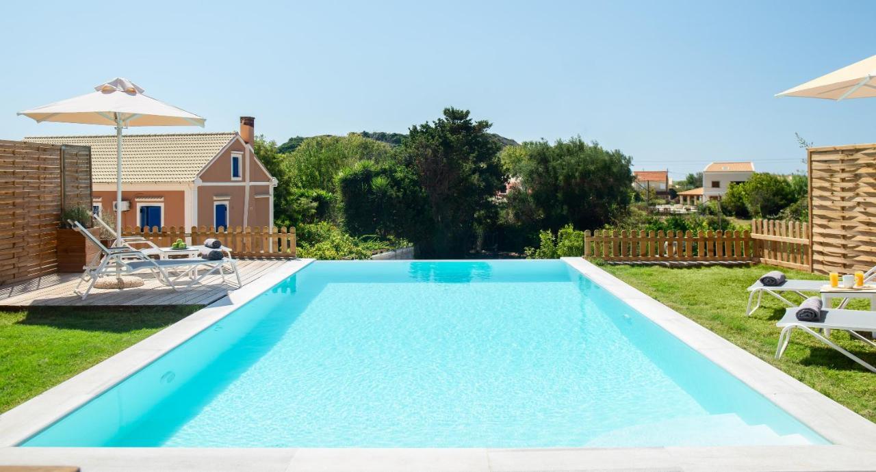 Reiki Villas Erikousa Ereikoussa Exteriér fotografie